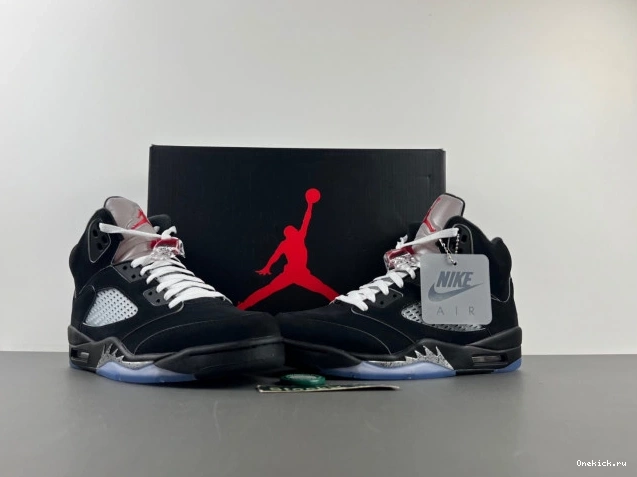 One Kick Jordan Reimagined Metallic Air HF3975-001 5 Black 0816